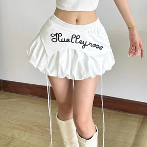 Chân Váy Phồng Phá Cách – Item Cá Tính Cho Nàng Nổi Bật