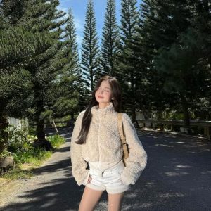 Áo Khoác Lông Cừu Sherpa – Ấm Áp Chuẩn Cozy Chic